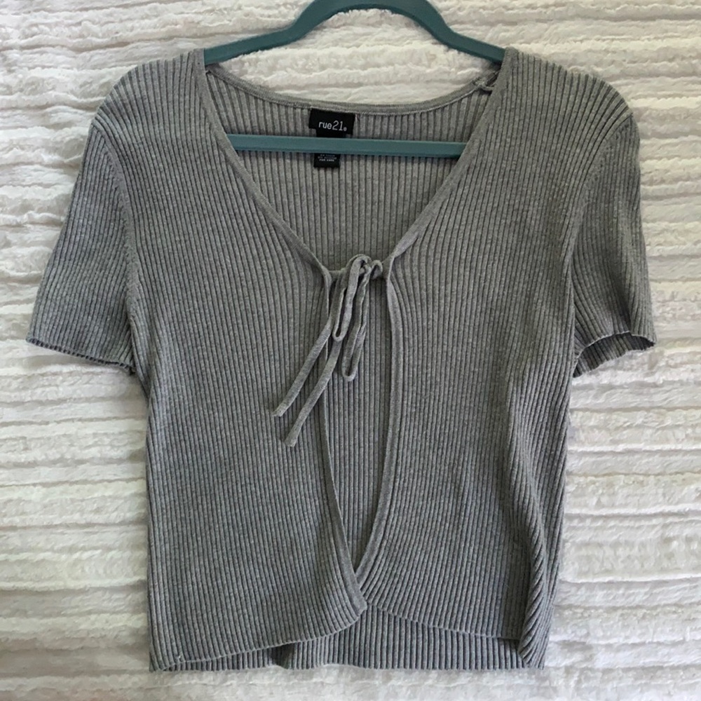 Rue 21 grey shirt